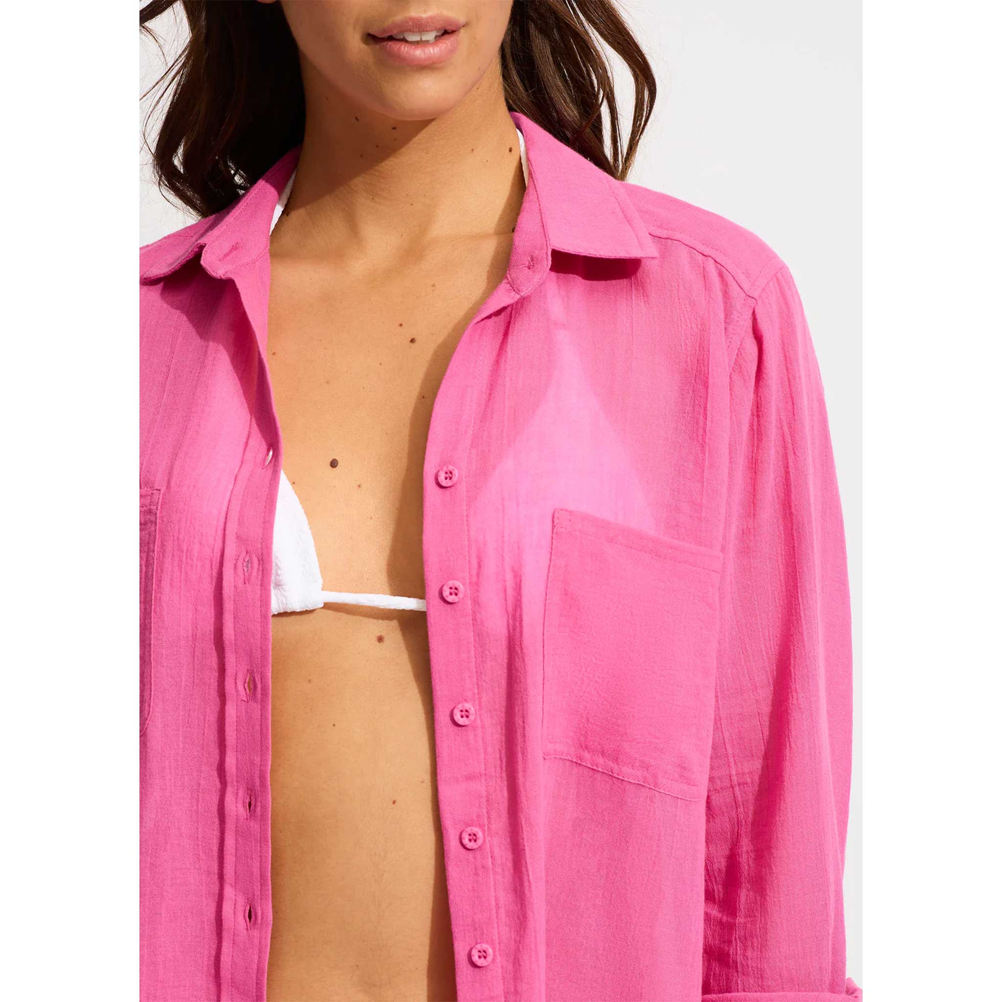 Breeze Beach Shirt in Powder Paradise Pink