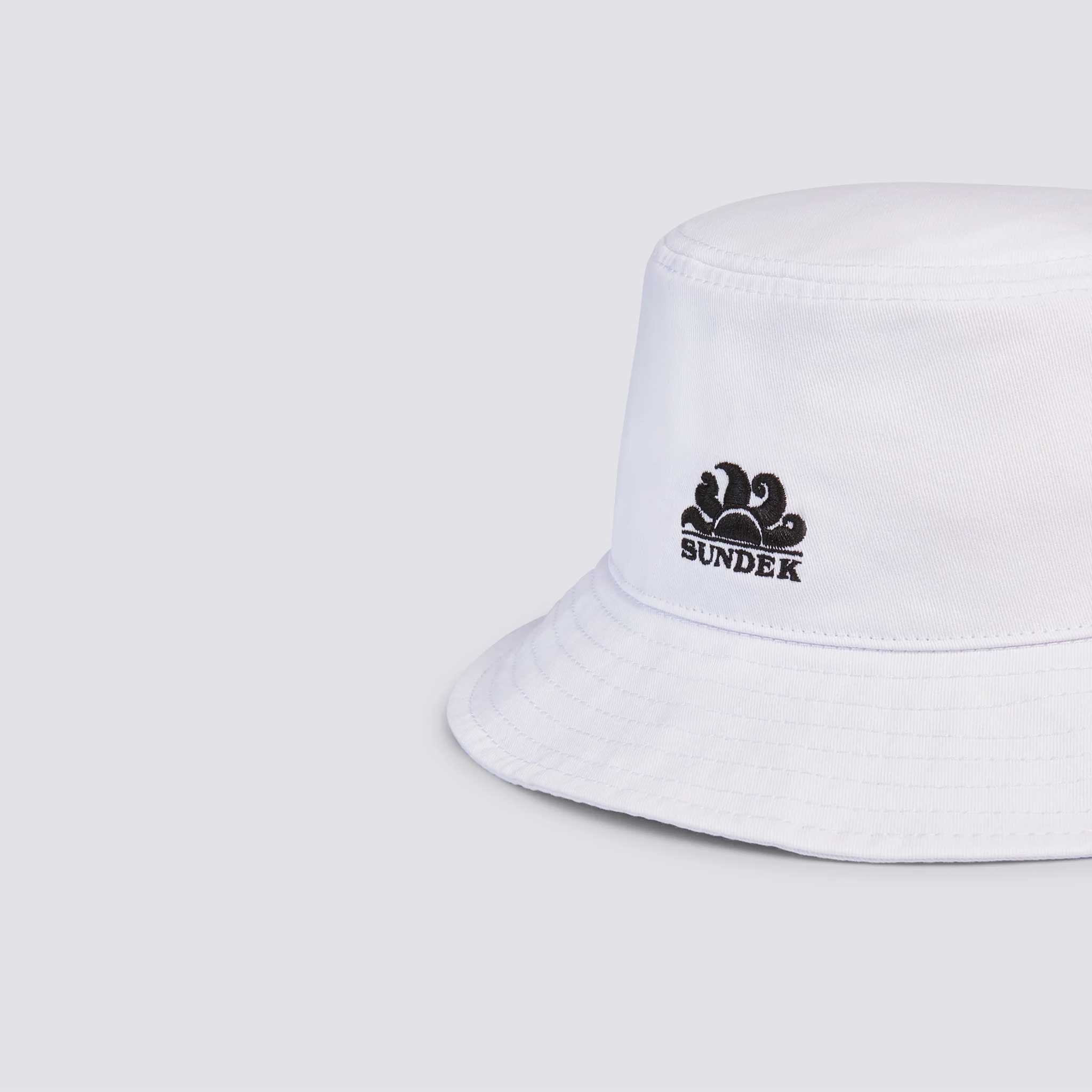 Bucket Hat in White