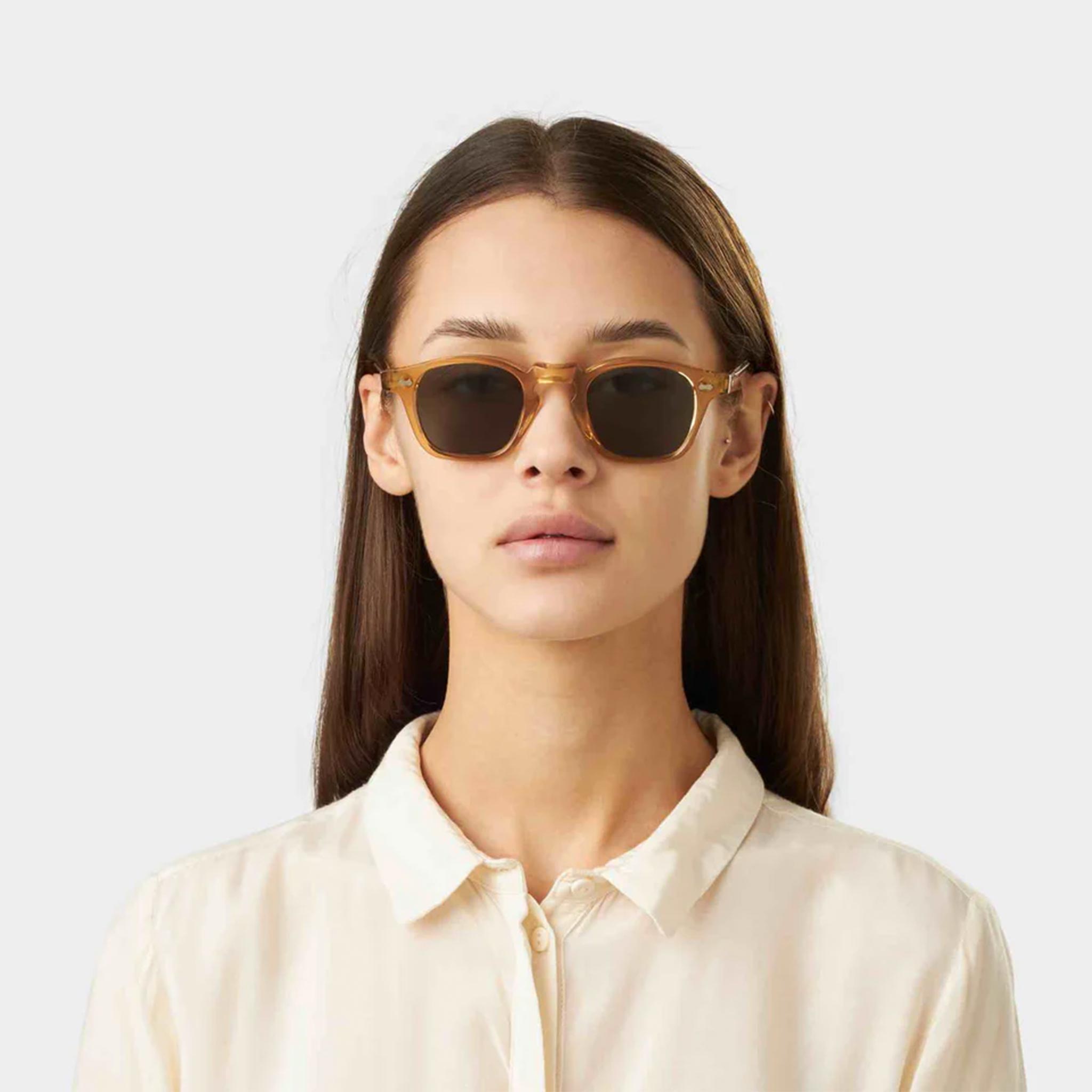 Cord Sunglasses in Champagne